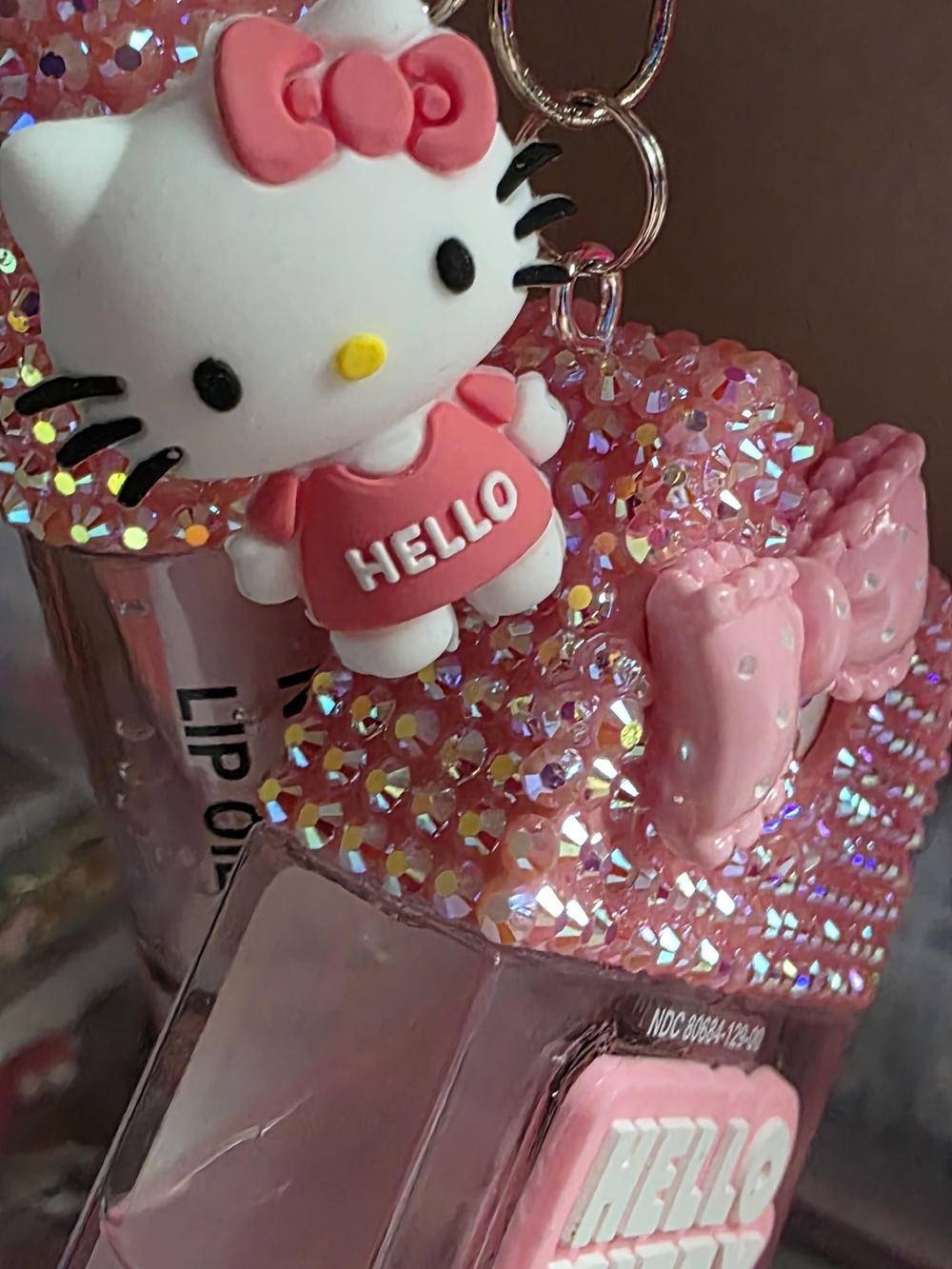 Hello Kitty Pink Nourish + Tint Lip Oil - Picture 2 of 3
